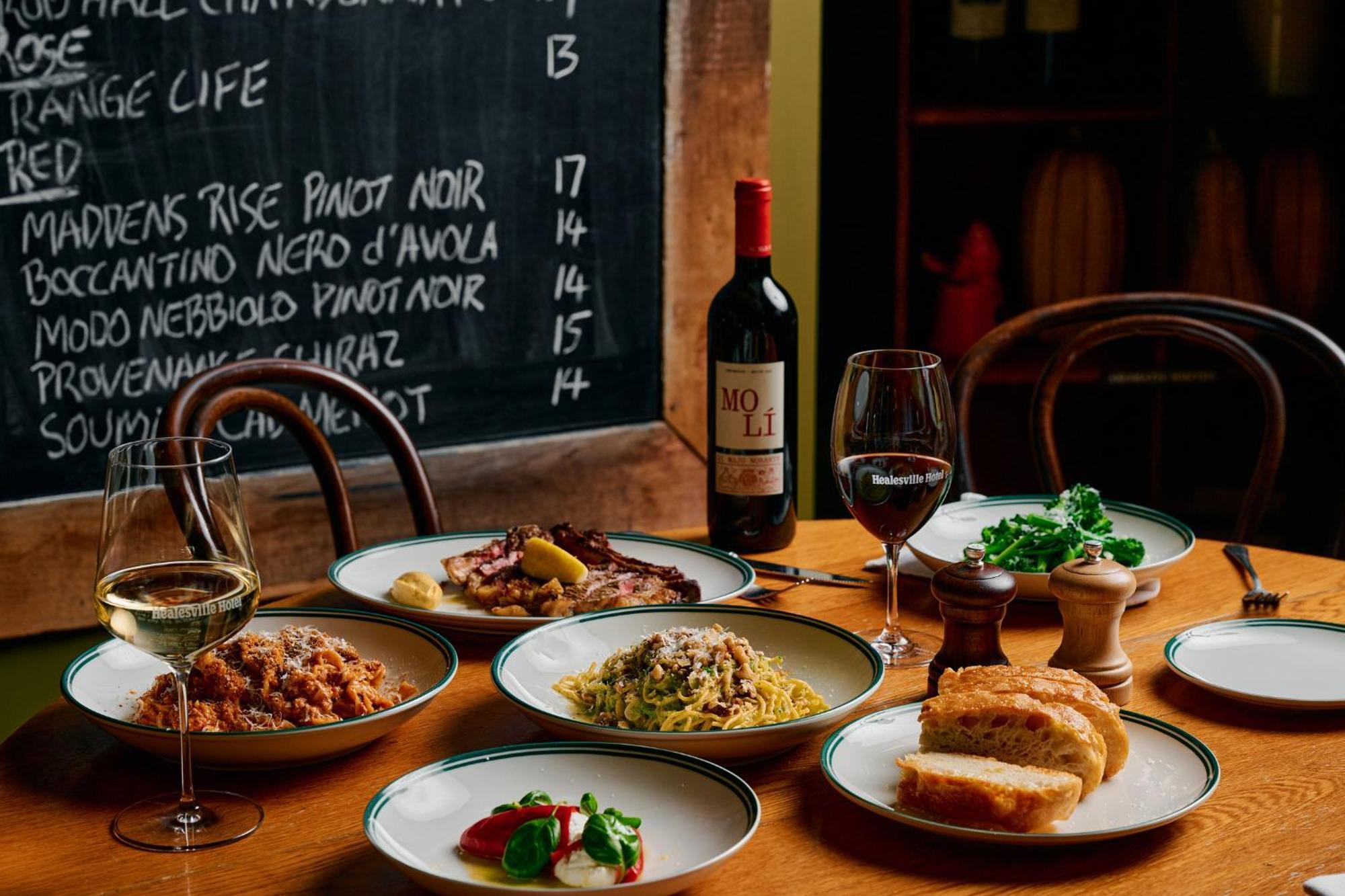 Healesville Hotel Екстер'єр фото