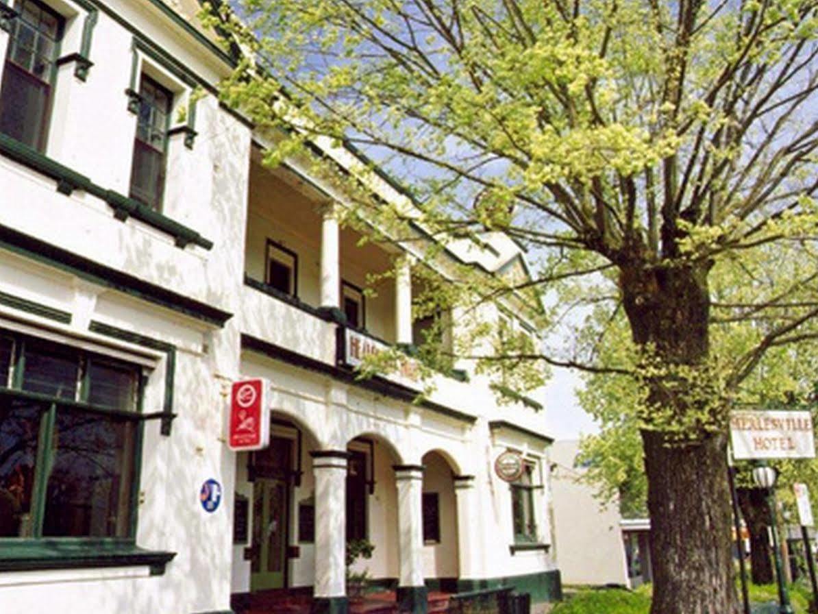 Healesville Hotel Екстер'єр фото